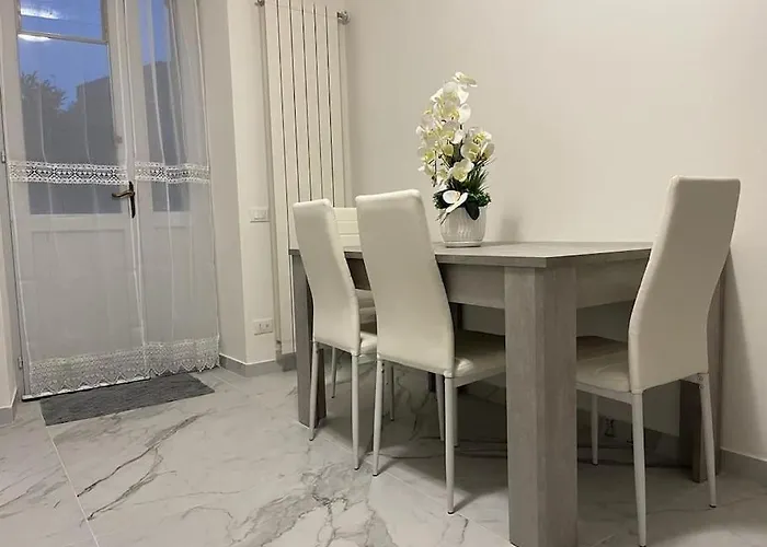 Apartment Casa Dea 3 *